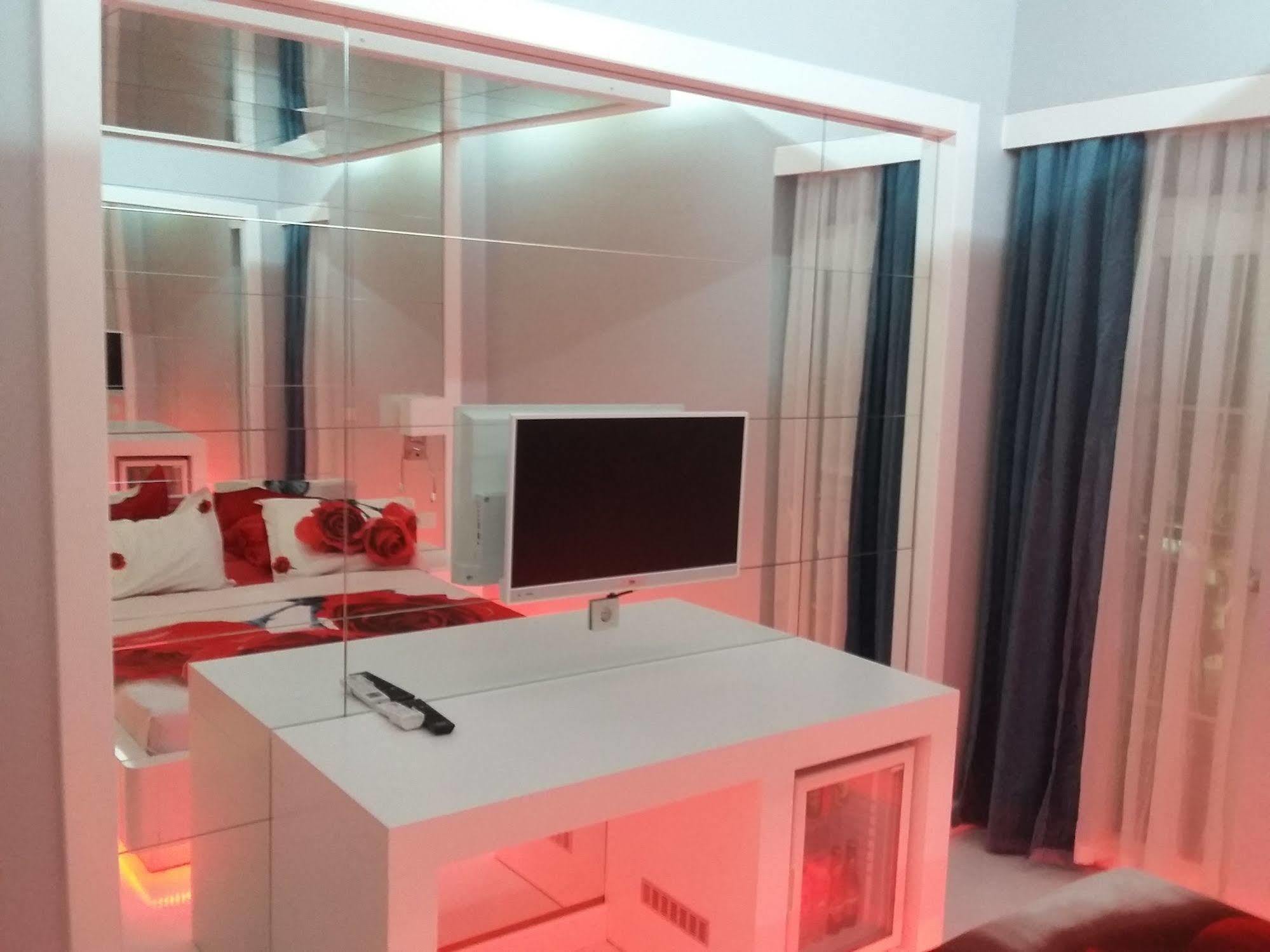 Cekmen Hotel Kemer Ngoại thất bức ảnh